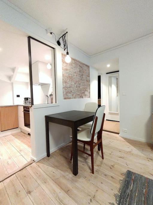 Sentral Leilighet I Appartement *